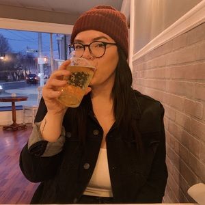 Meet your Posher, Julia